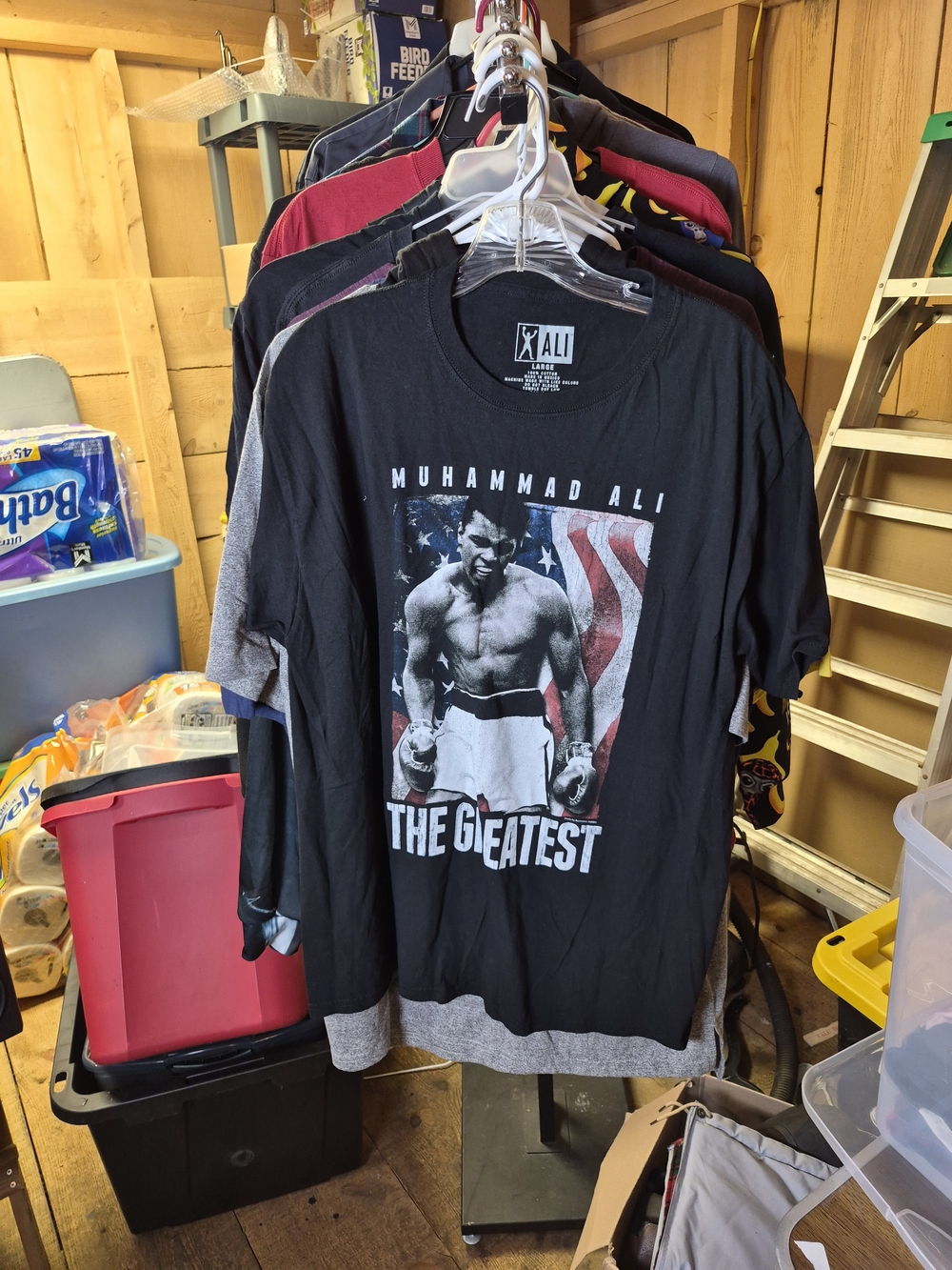 Muhammad Ali 'The Greatest' Black Graphic Tee Bin 46